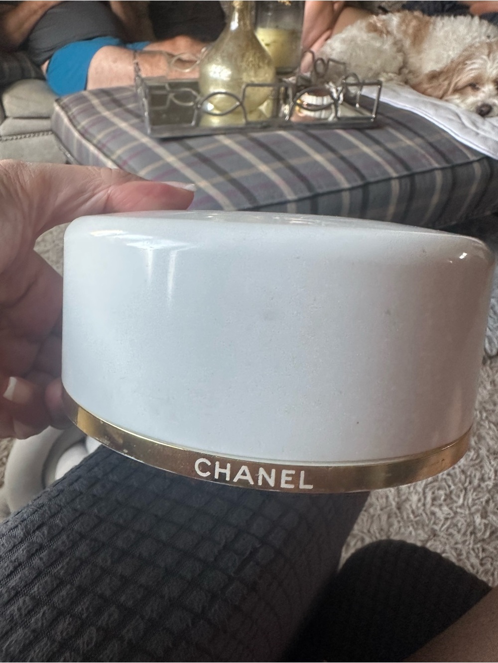 Vintage CHANEL Bath Powder Puff with Satin Pocket Insert - Picture 3 of 6